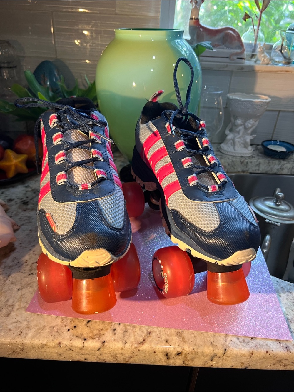 Women's Navy and Pink Sneaker Skates Rollerskates Like New